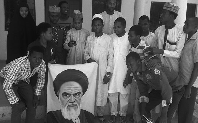 تجربه درخشان یک انقلاب